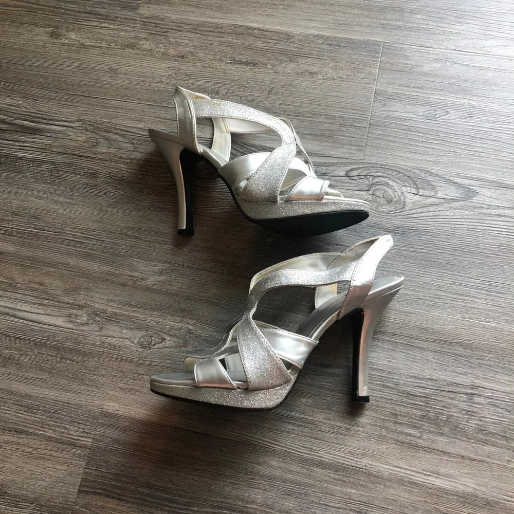 Fioni Night Silver Glitter Heels